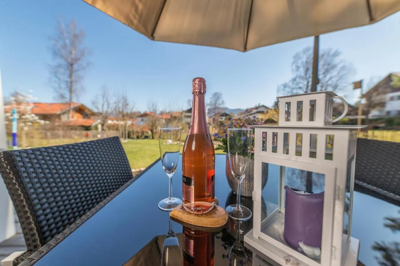 Helle Wohnung Mit Bergblick & Eigener Terrasse 바트톨즈 아파트